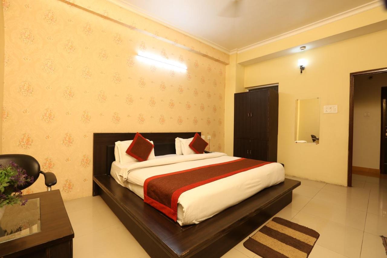 Hotel Nexus L Hotels In Charbagh Lucknow Exterior foto