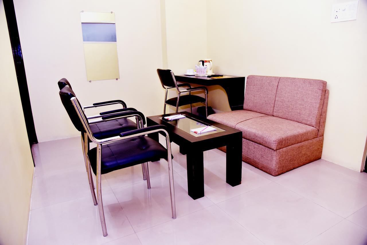 Hotel Nexus L Hotels In Charbagh Lucknow Exterior foto